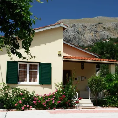Villa Kiki